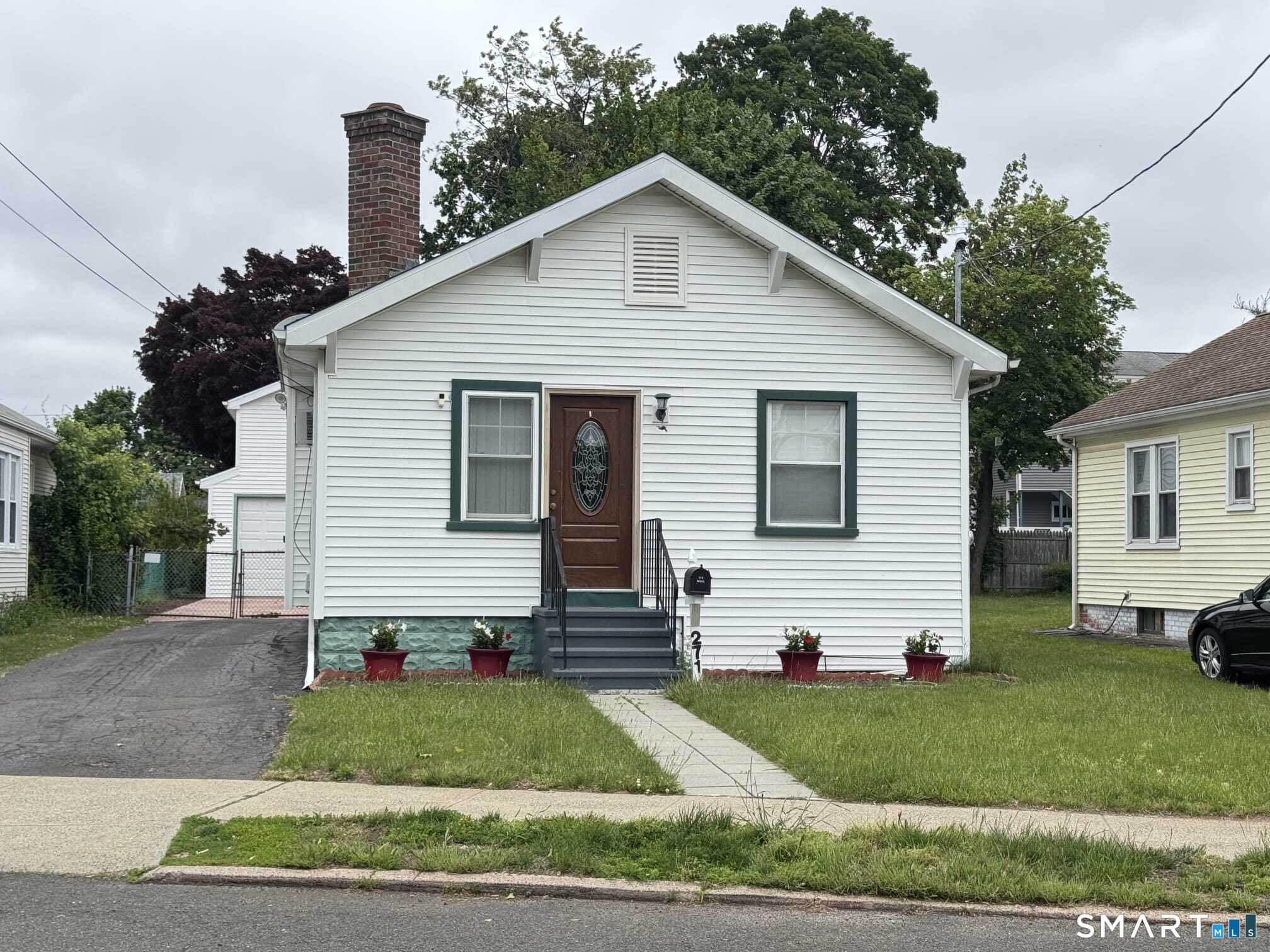 271 Third Avenue West Haven CT 06516