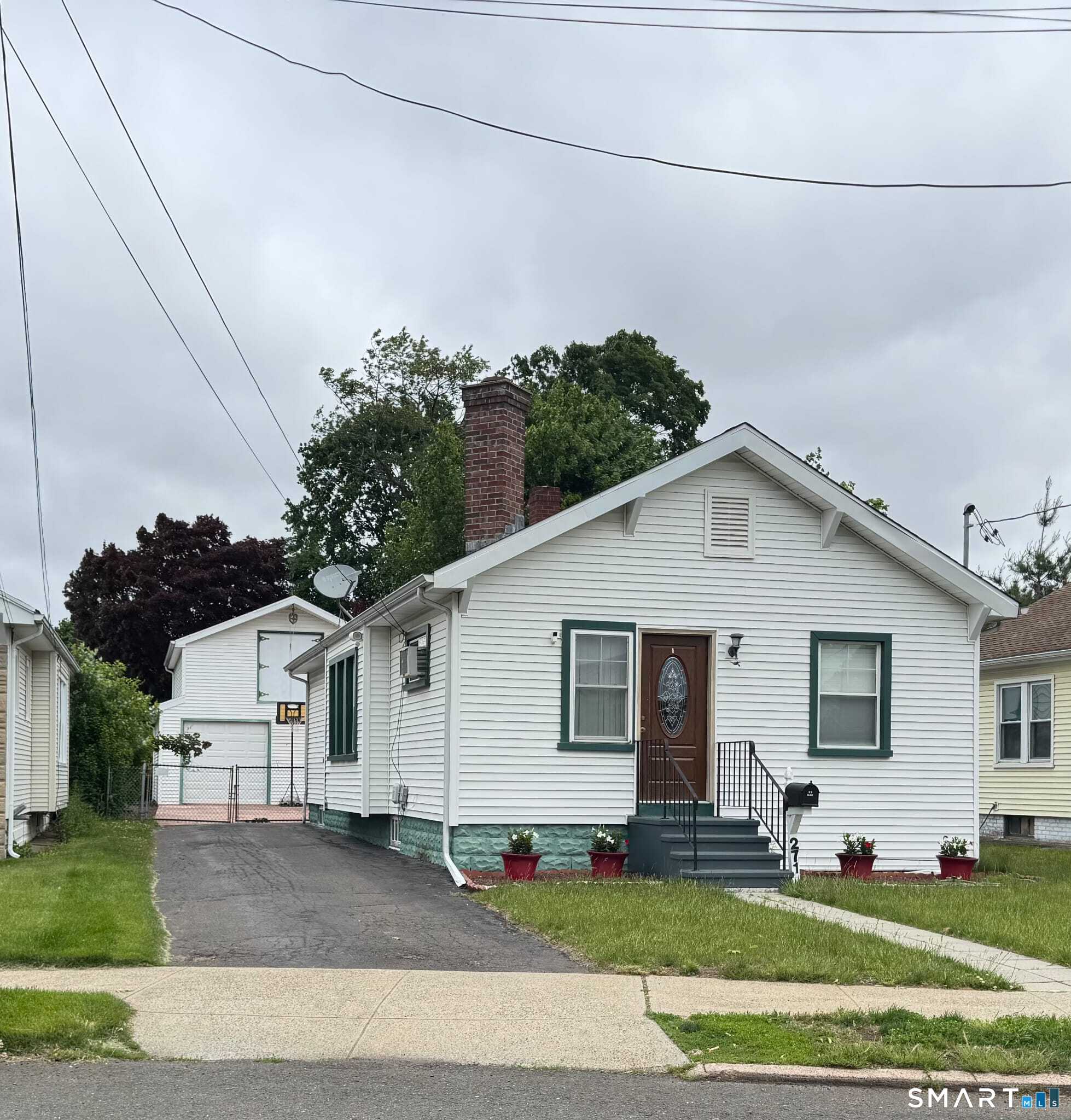 271 Third Avenue West Haven CT 06516