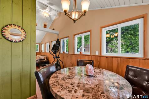 93 Court Street Cromwell CT 06416