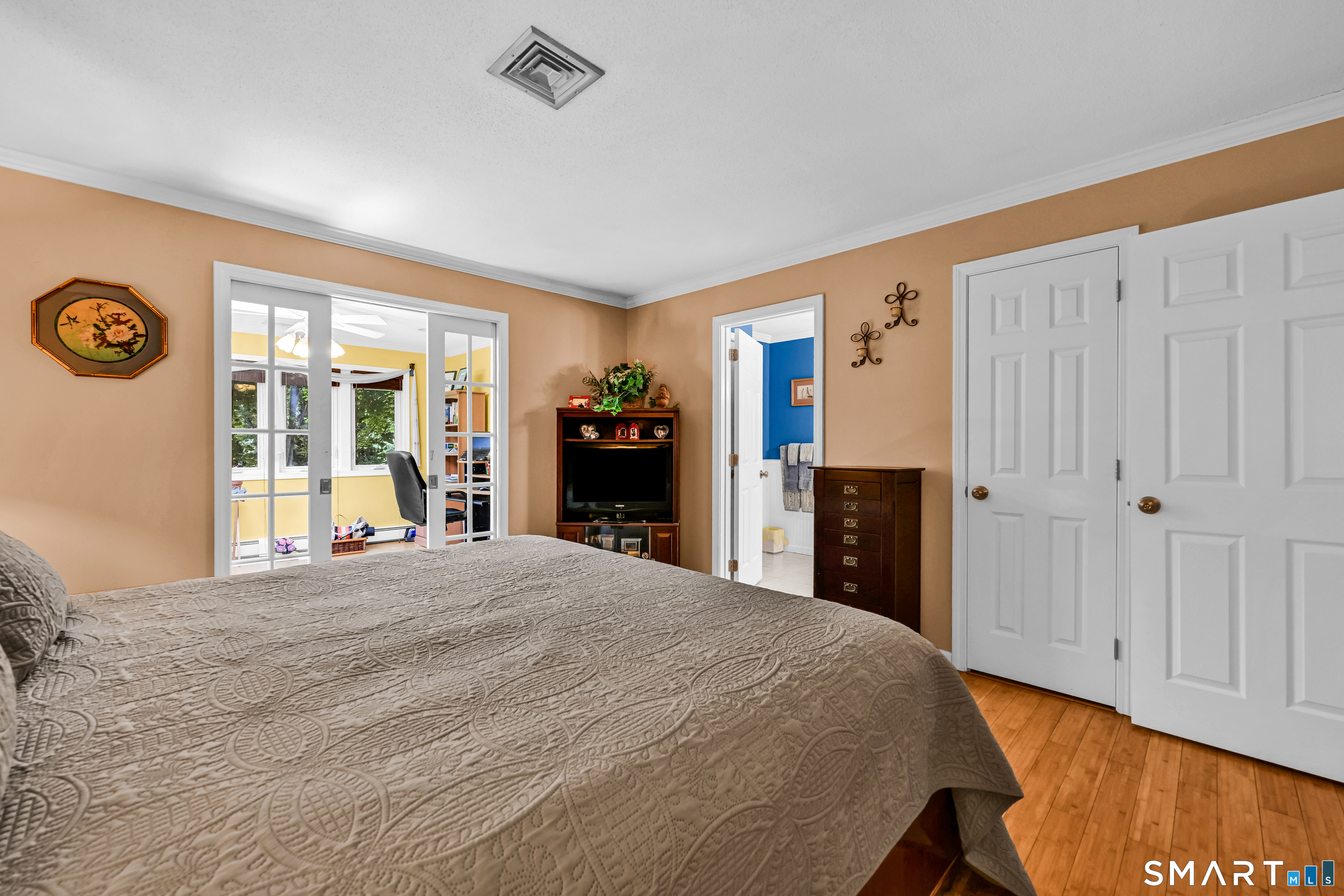 93 Court Street Cromwell CT 06416