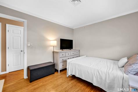 93 Court Street Cromwell CT 06416