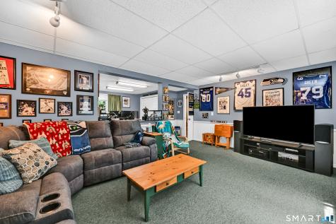 93 Court Street Cromwell CT 06416