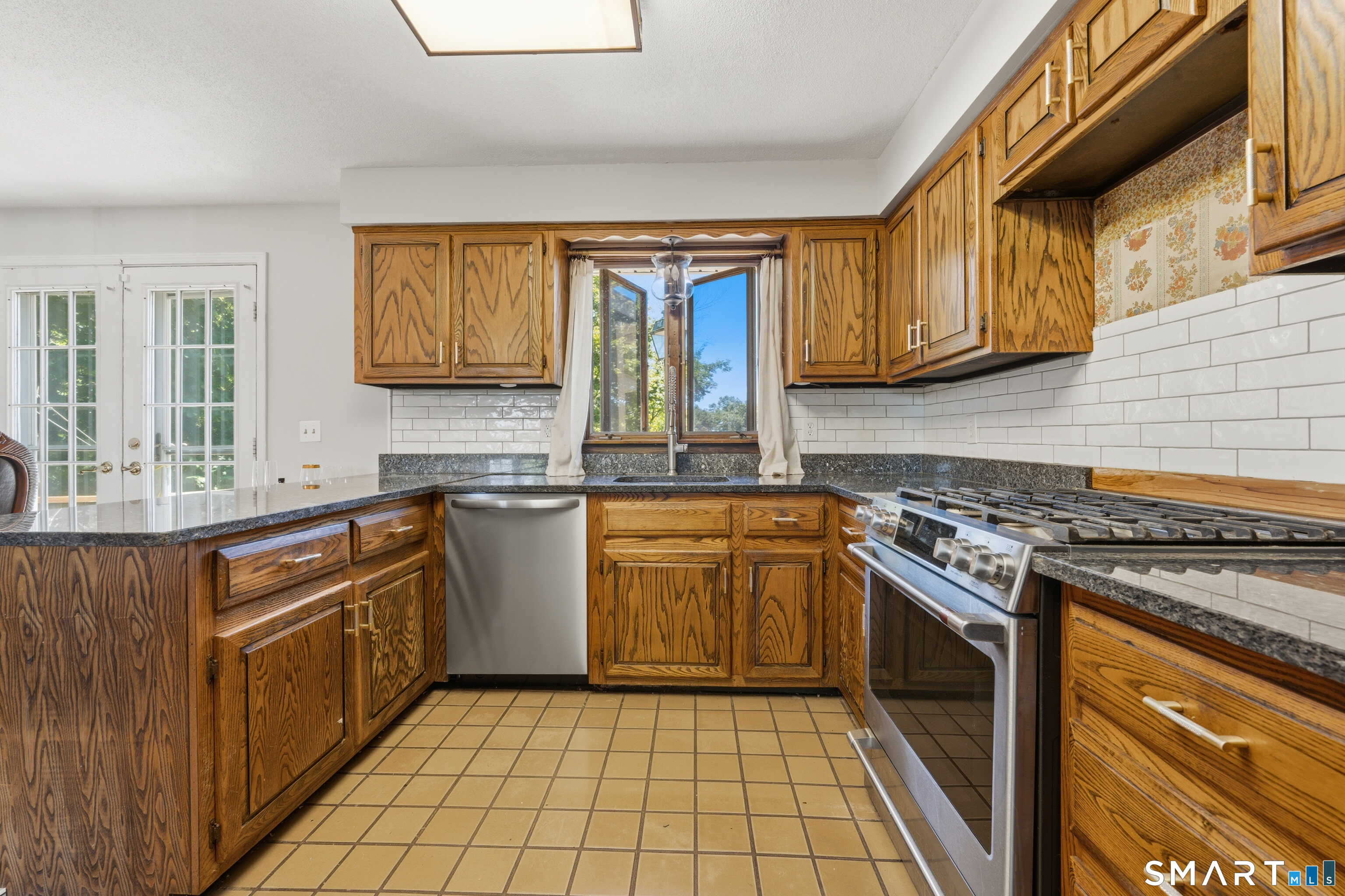 699 Selbys Pond Road Stratford CT 06615