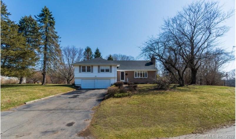 1075 Dunbar Hill Road Hamden CT 06514