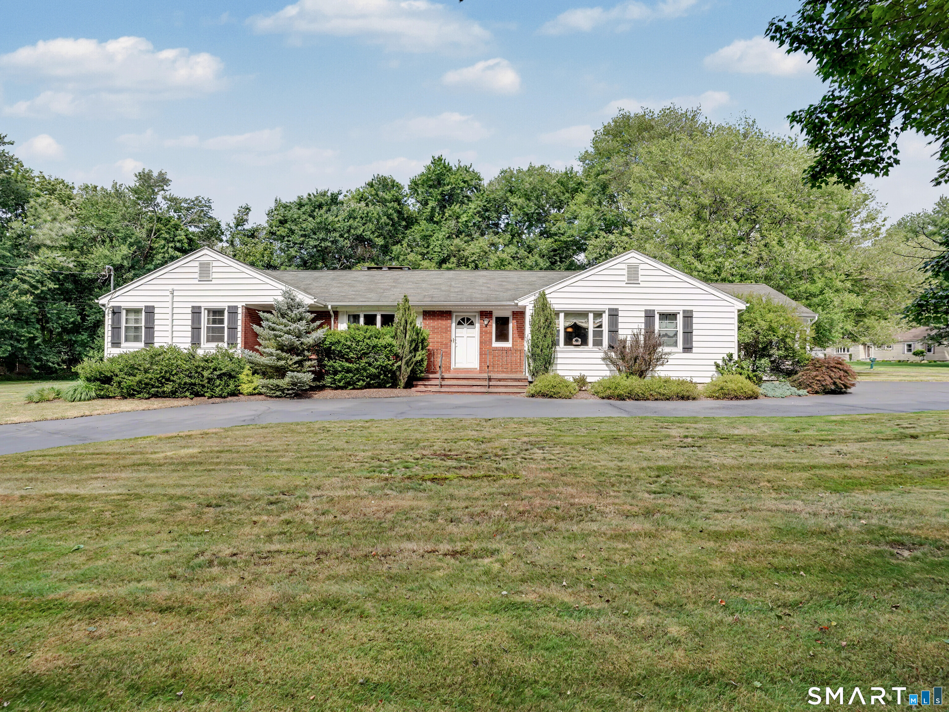 579 Racebrook Road Orange CT 06477