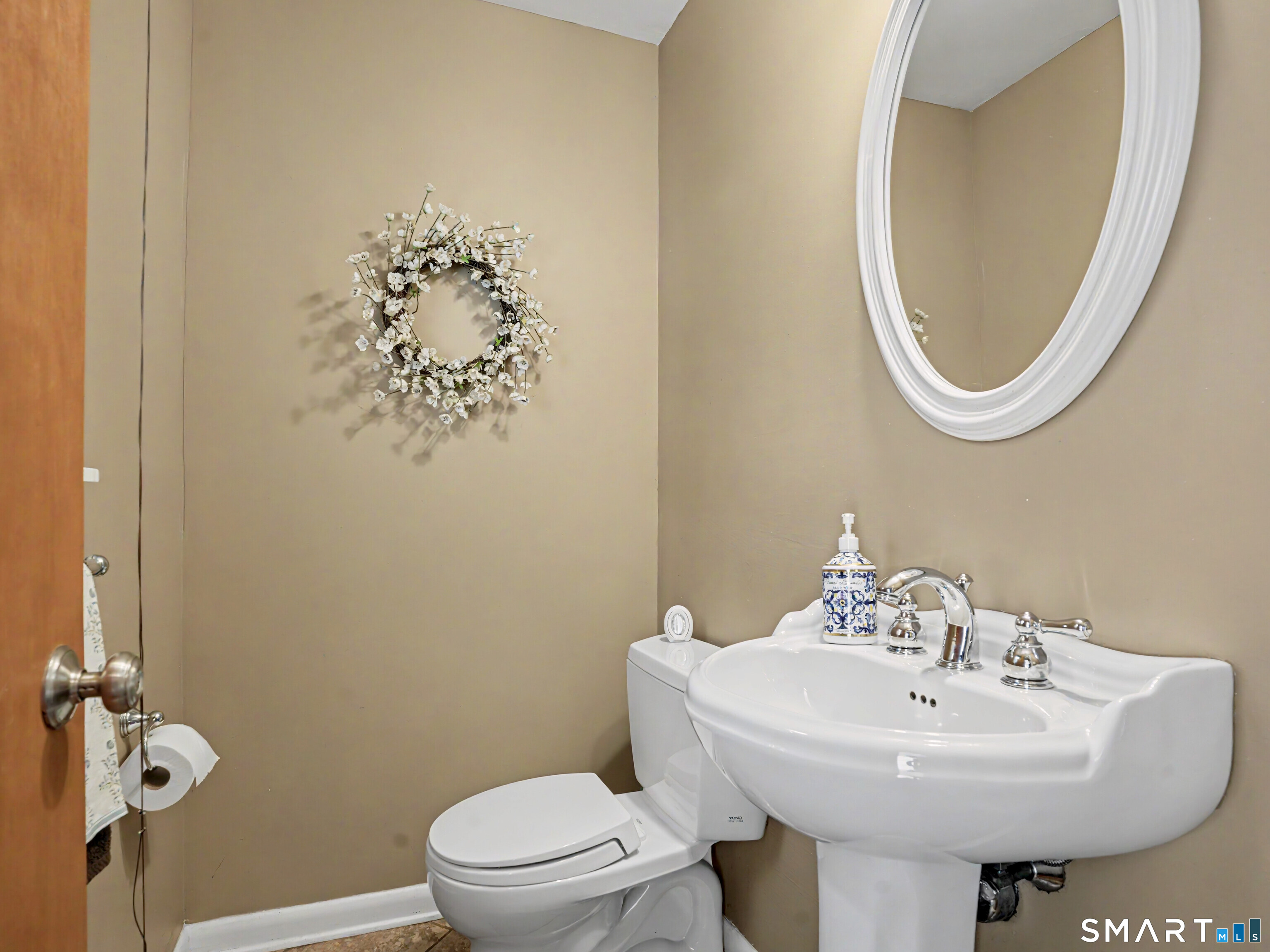 579 Racebrook Road Orange CT 06477