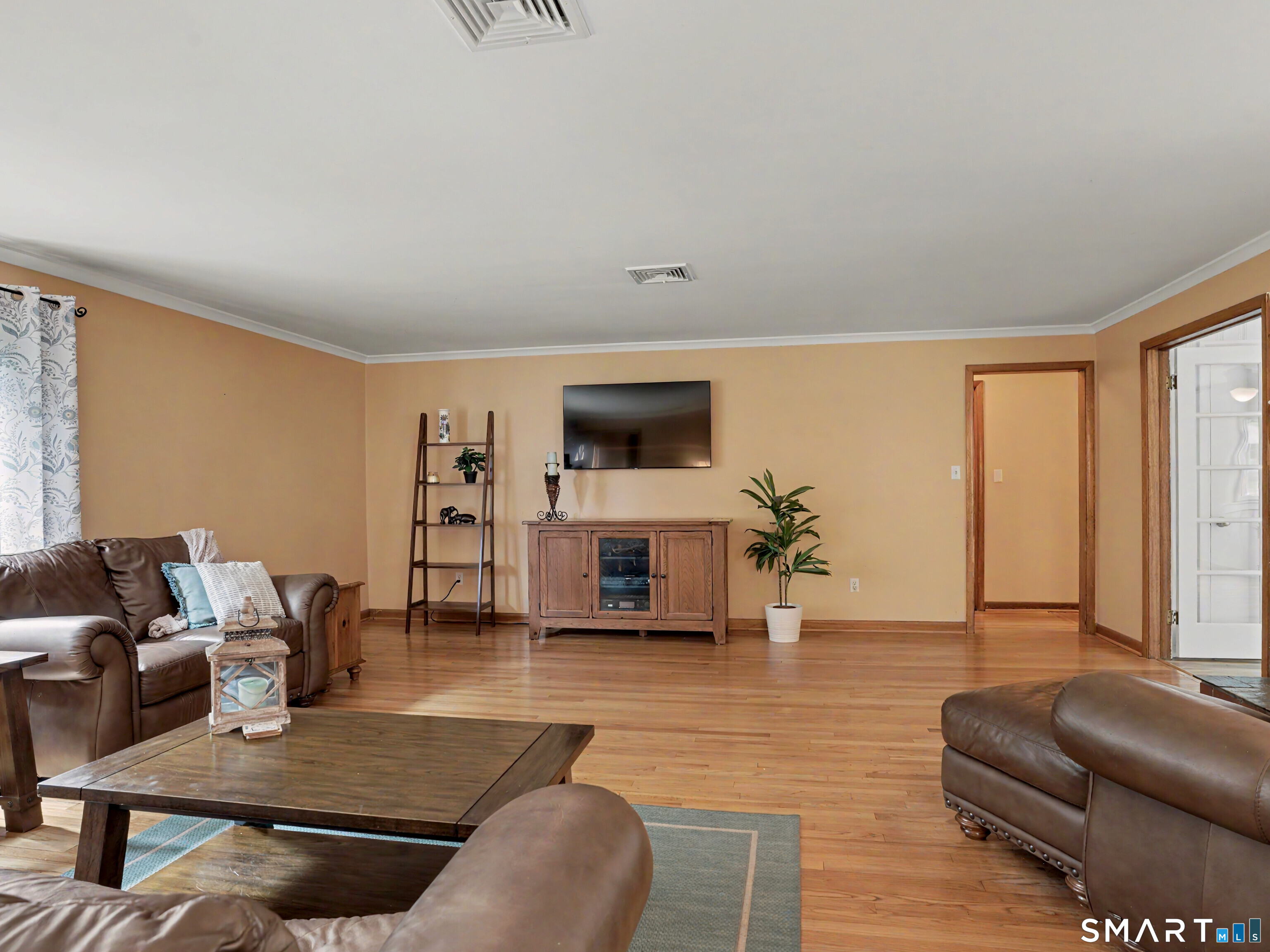 579 Racebrook Road Orange CT 06477