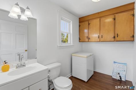 21 Acushnet Street Naugatuck CT 06770
