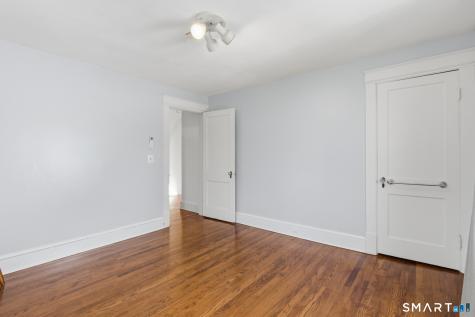 21 Acushnet Street Naugatuck CT 06770