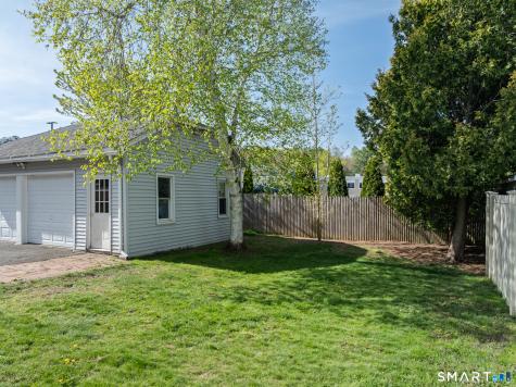 21 Acushnet Street Naugatuck CT 06770
