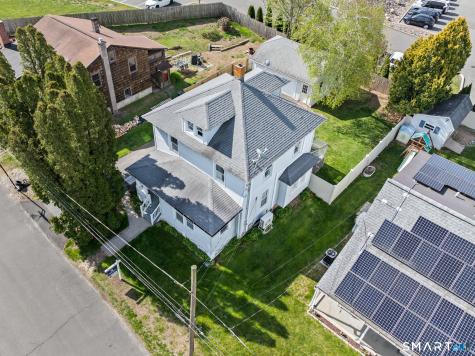 21 Acushnet Street Naugatuck CT 06770