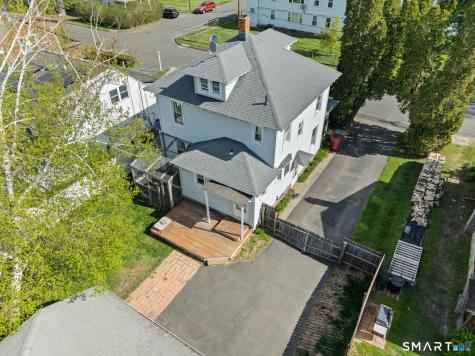 21 Acushnet Street Naugatuck CT 06770