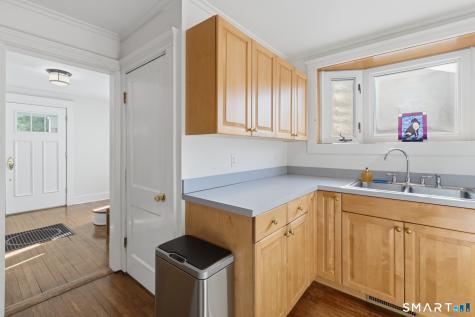 21 Acushnet Street Naugatuck CT 06770