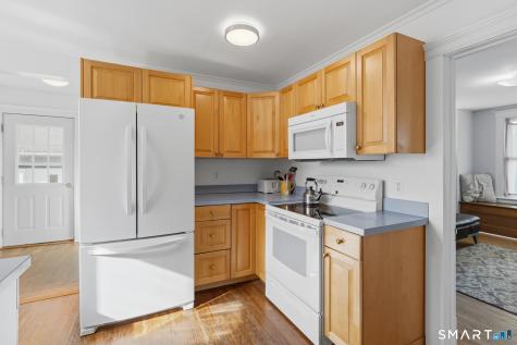 21 Acushnet Street Naugatuck CT 06770