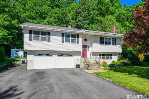 18 Badger Road Wolcott CT 06716