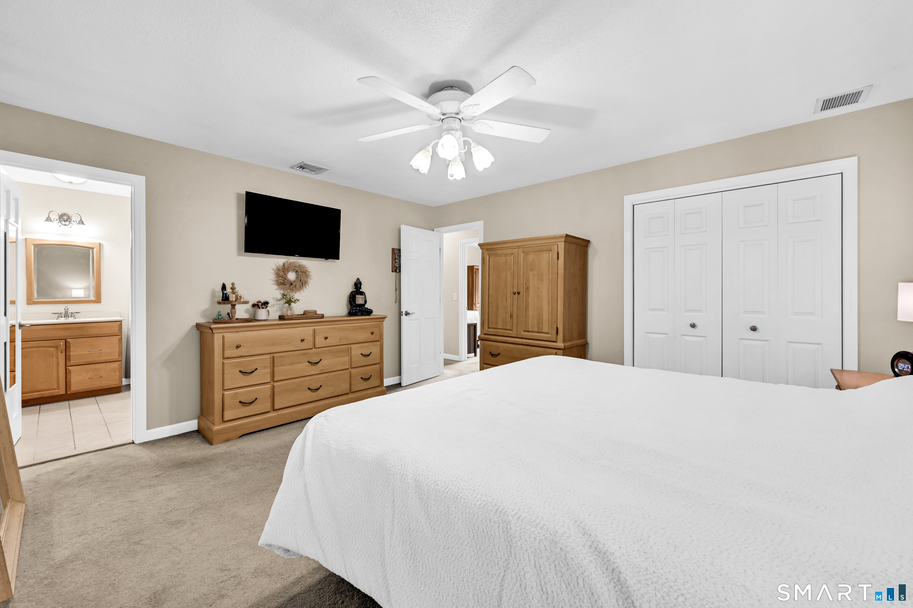 18 Badger Road Wolcott CT 06716