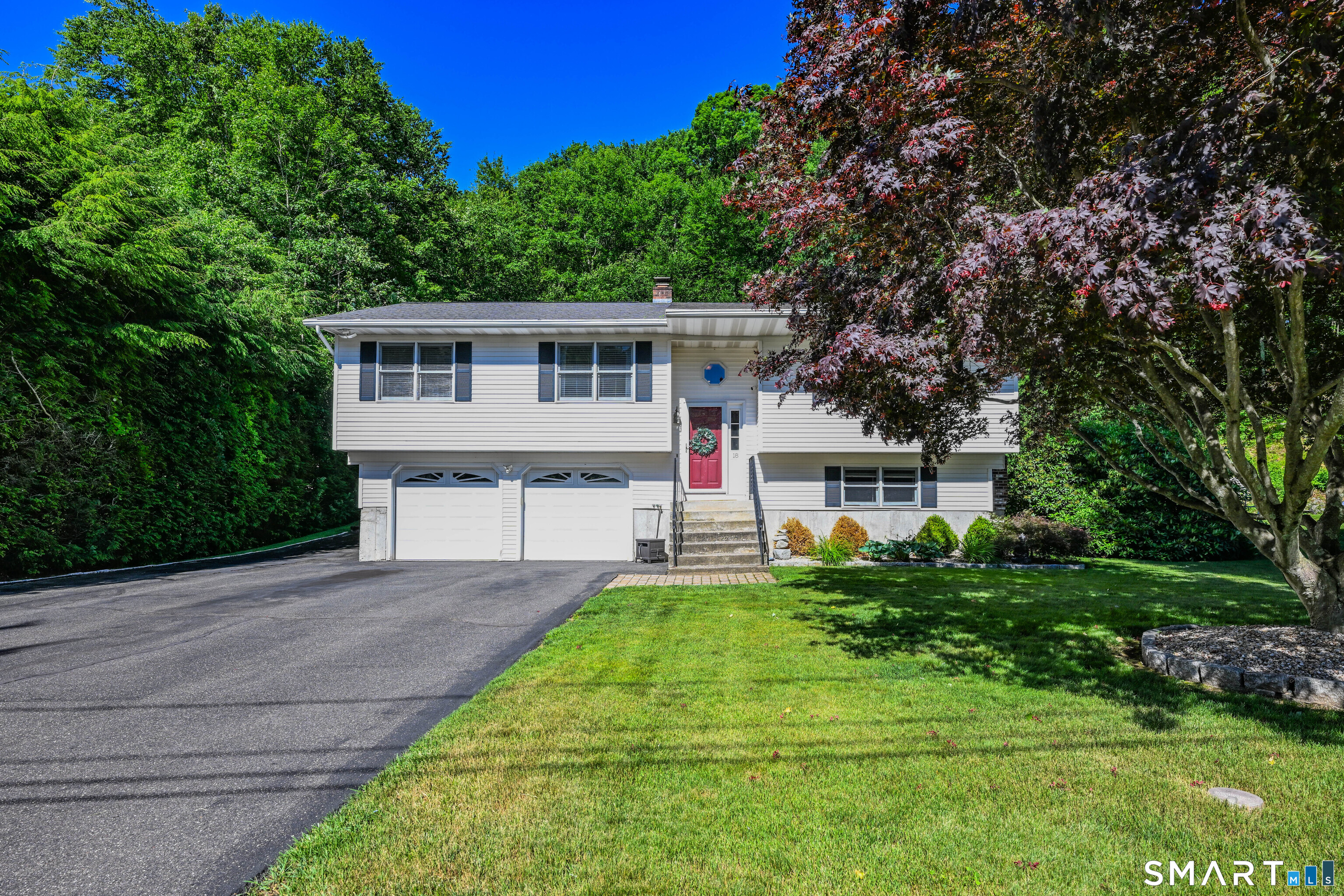 18 Badger Road Wolcott CT 06716