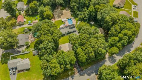 6 Liberty Road Montville CT 06370