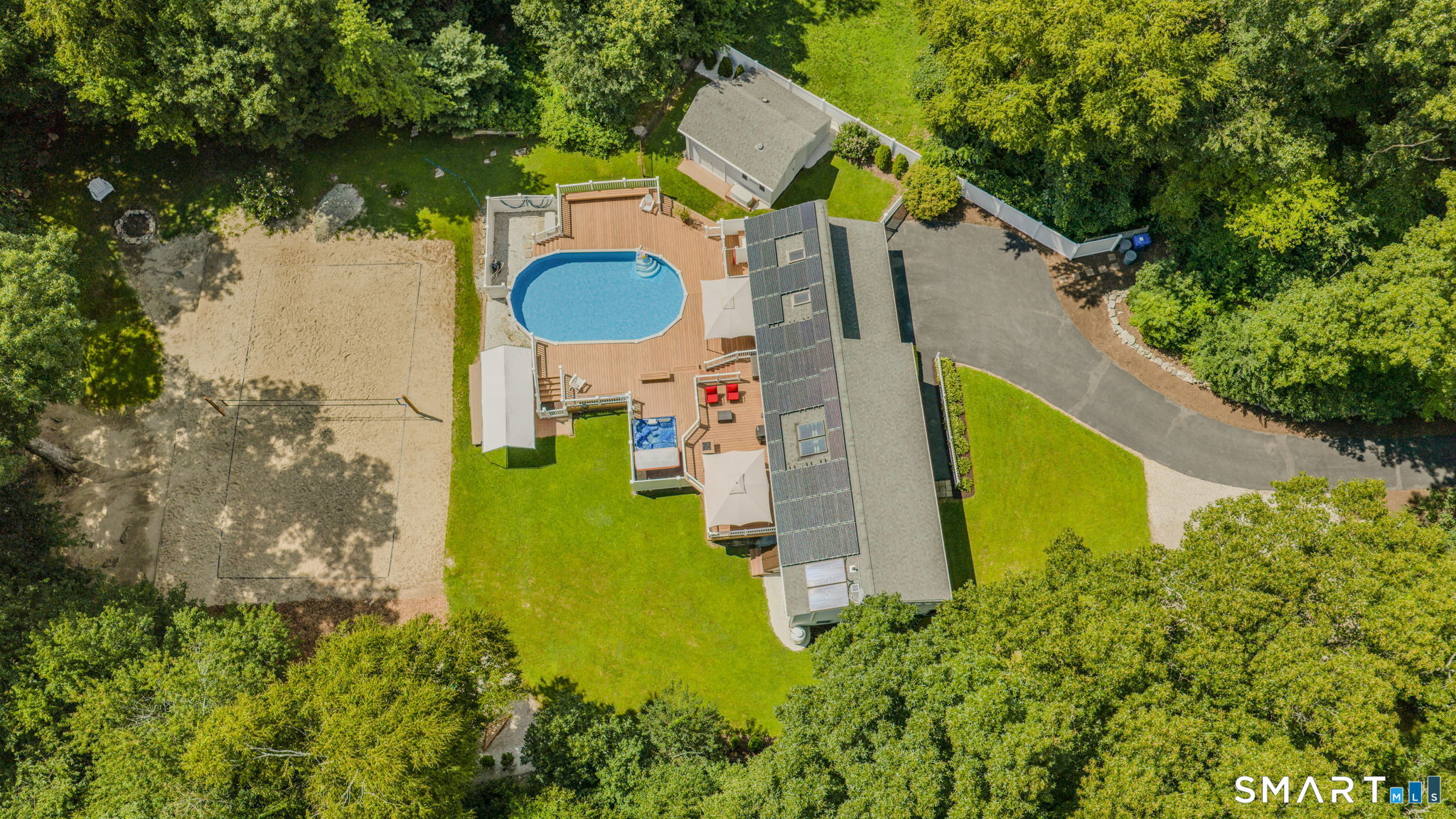 6 Liberty Road Montville CT 06370