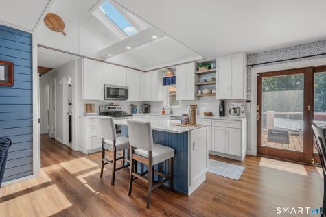 6 Liberty Road Montville CT 06370