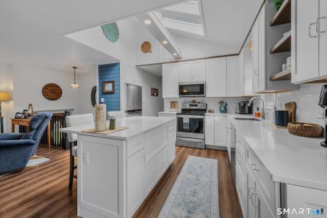 6 Liberty Road Montville CT 06370