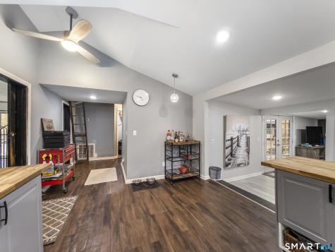 173 West Main Street Chester CT 06412