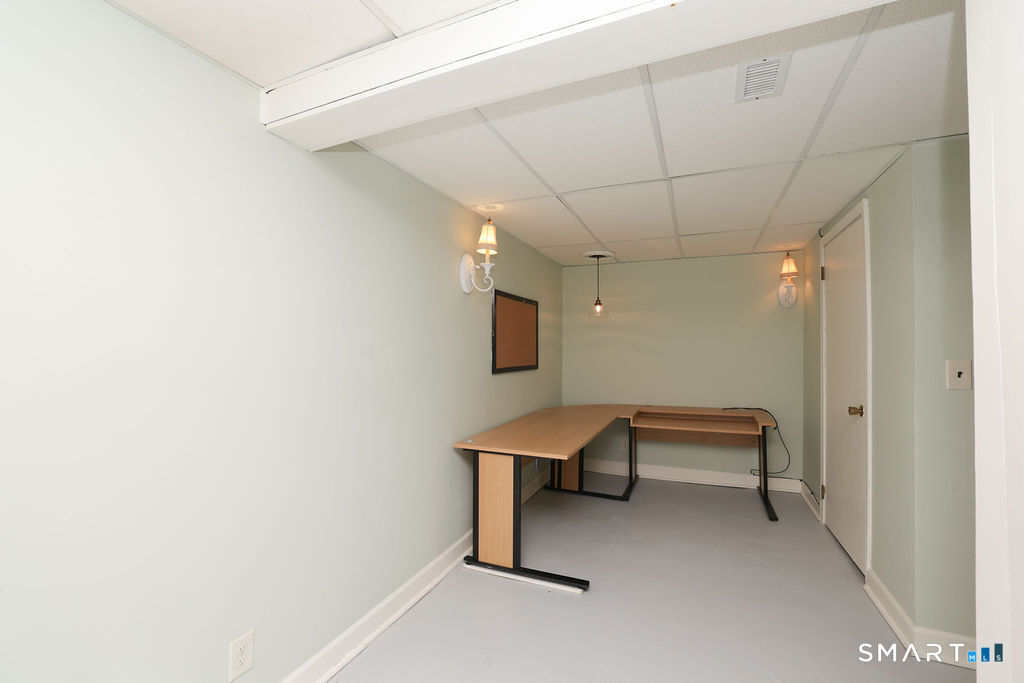 7 Glenbrook Drive Simsbury CT 06092