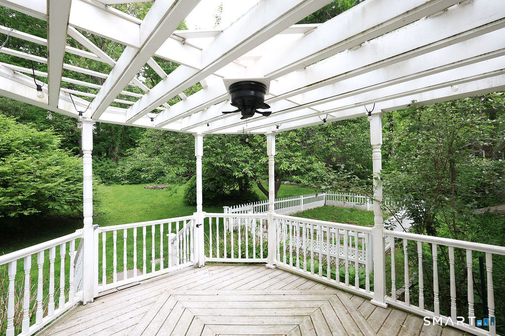 7 Glenbrook Drive Simsbury CT 06092