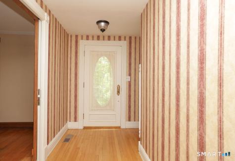 7 Glenbrook Drive Simsbury CT 06092