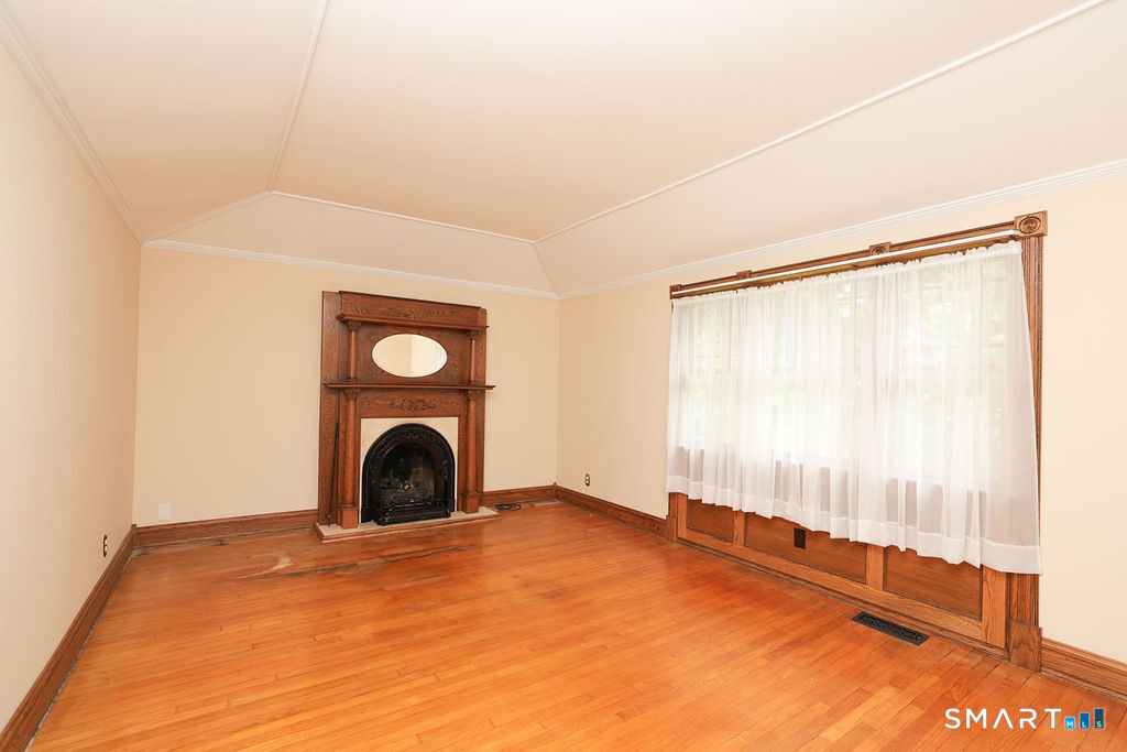 7 Glenbrook Drive Simsbury CT 06092