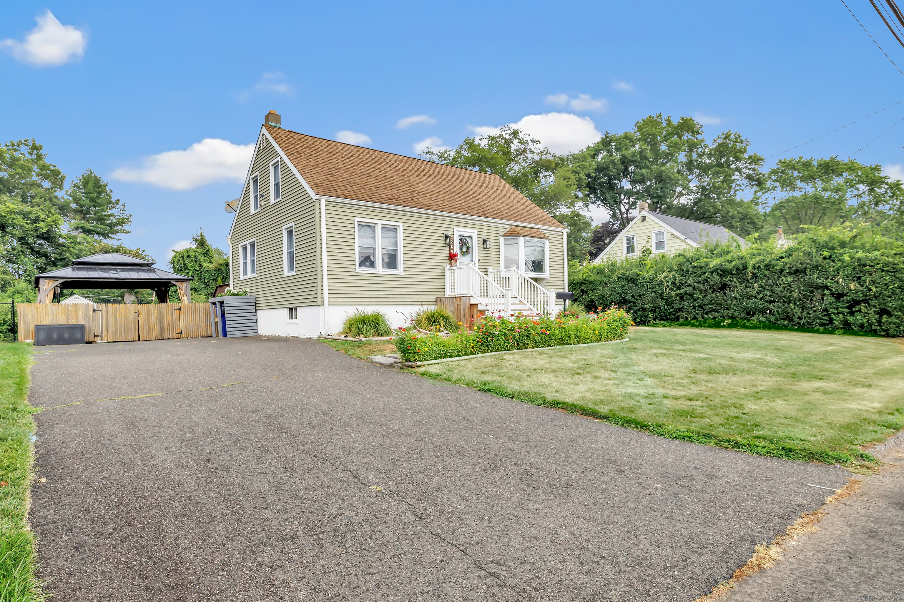 260 Marcroft Street Stratford CT 06614