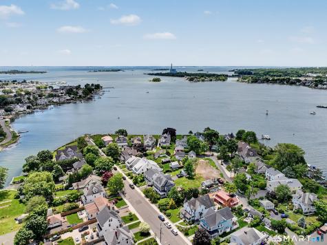 9 Seaside Place Norwalk CT 06855