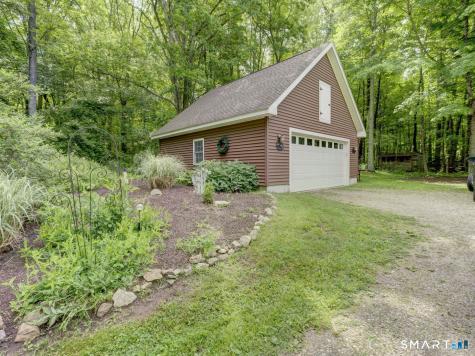 90 North Pond Road Hebron CT 06231