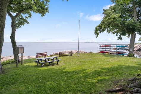 10 Montgomery Parkway Branford CT 06405