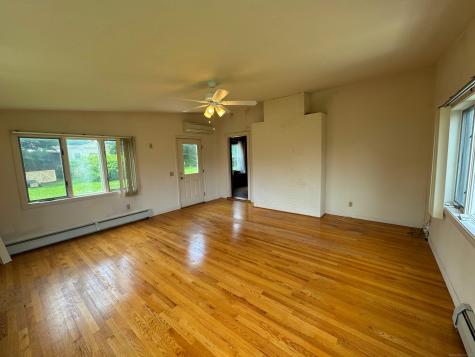 10 Montgomery Parkway Branford CT 06405