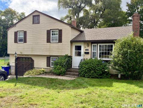 129 Montemerlo Avenue Windsor Locks CT 06096
