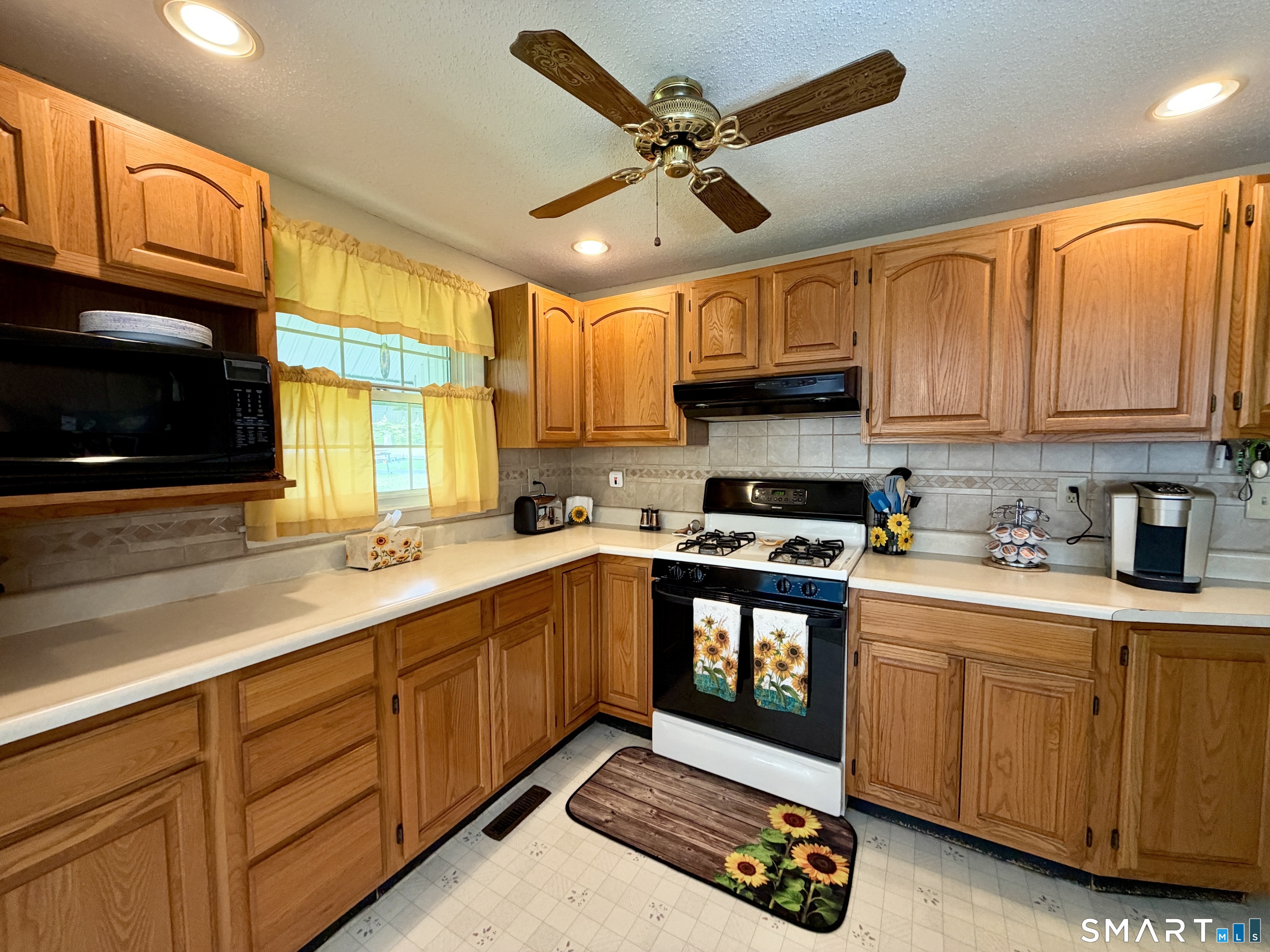 129 Montemerlo Avenue Windsor Locks CT 06096
