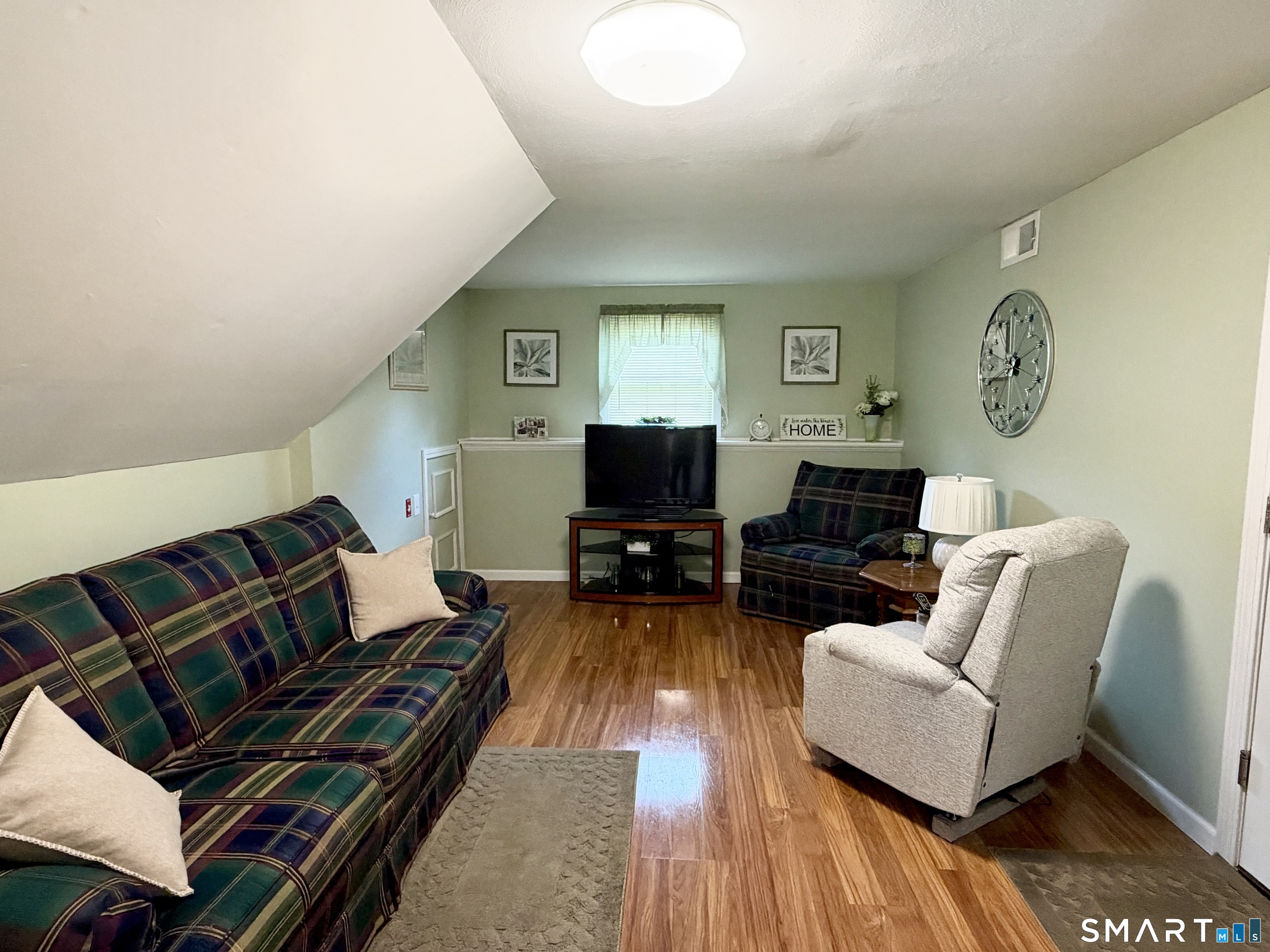129 Montemerlo Avenue Windsor Locks CT 06096