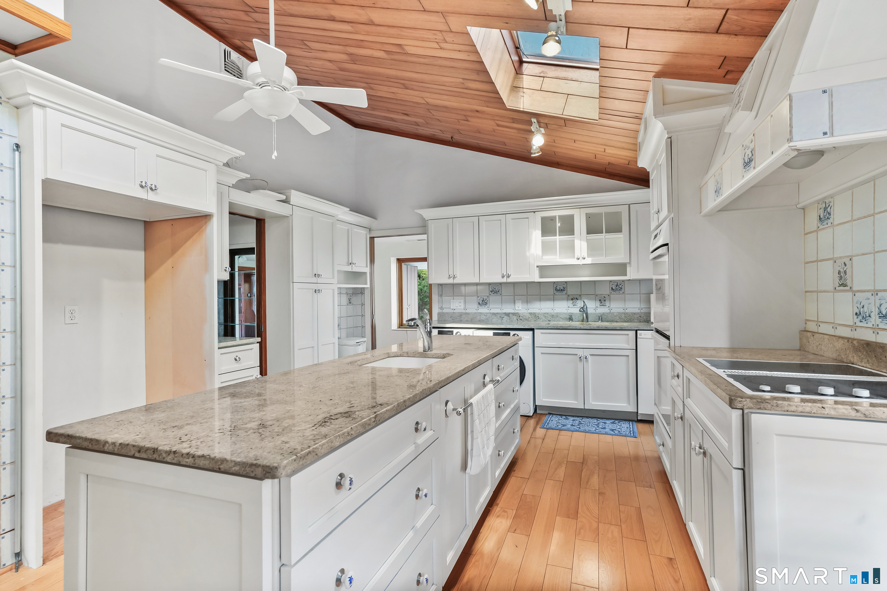 31 Mountain View Drive Brookfield CT 06804