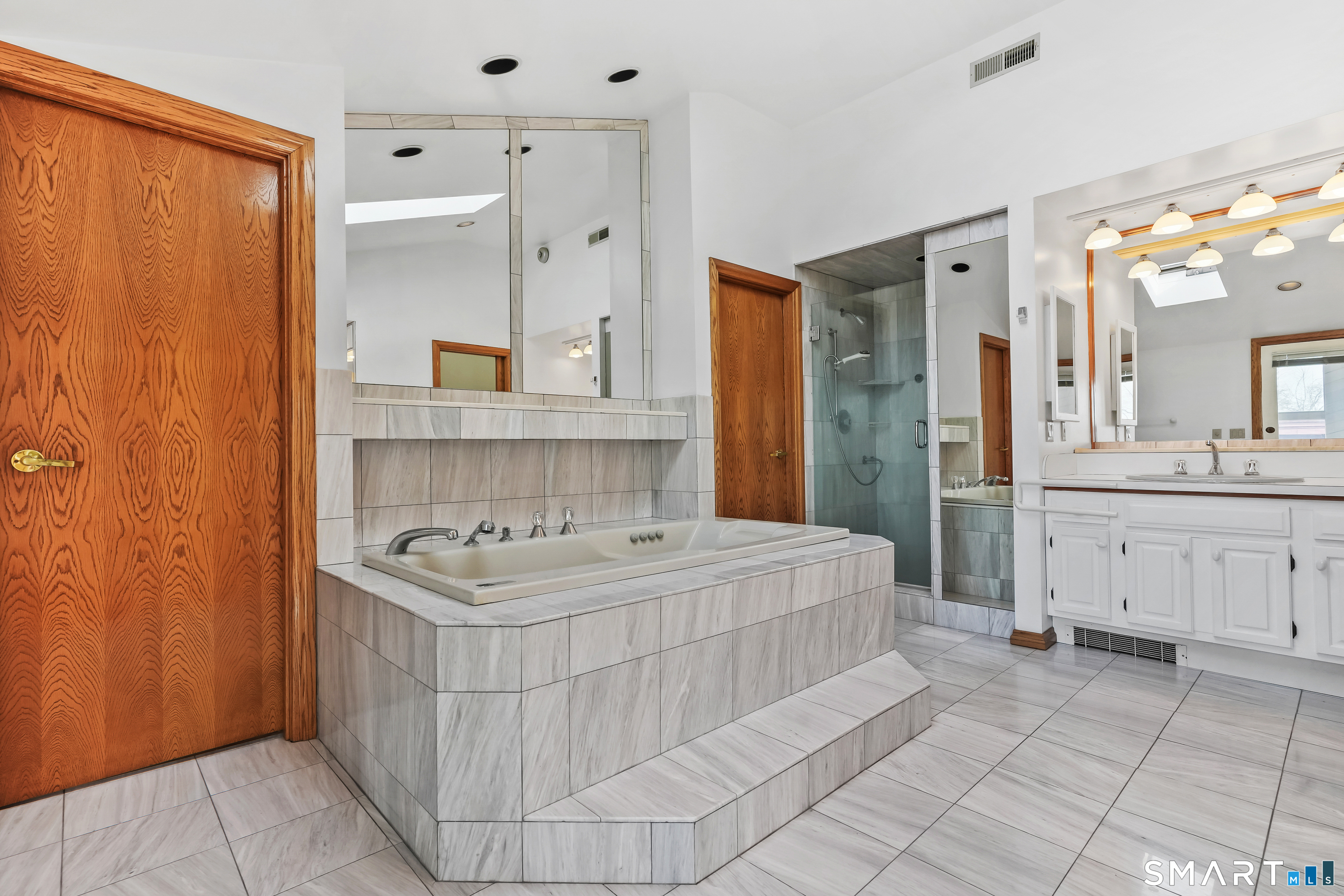 31 Mountain View Drive Brookfield CT 06804