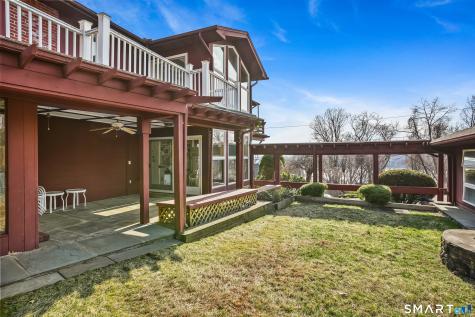 31 Mountain View Drive Brookfield CT 06804