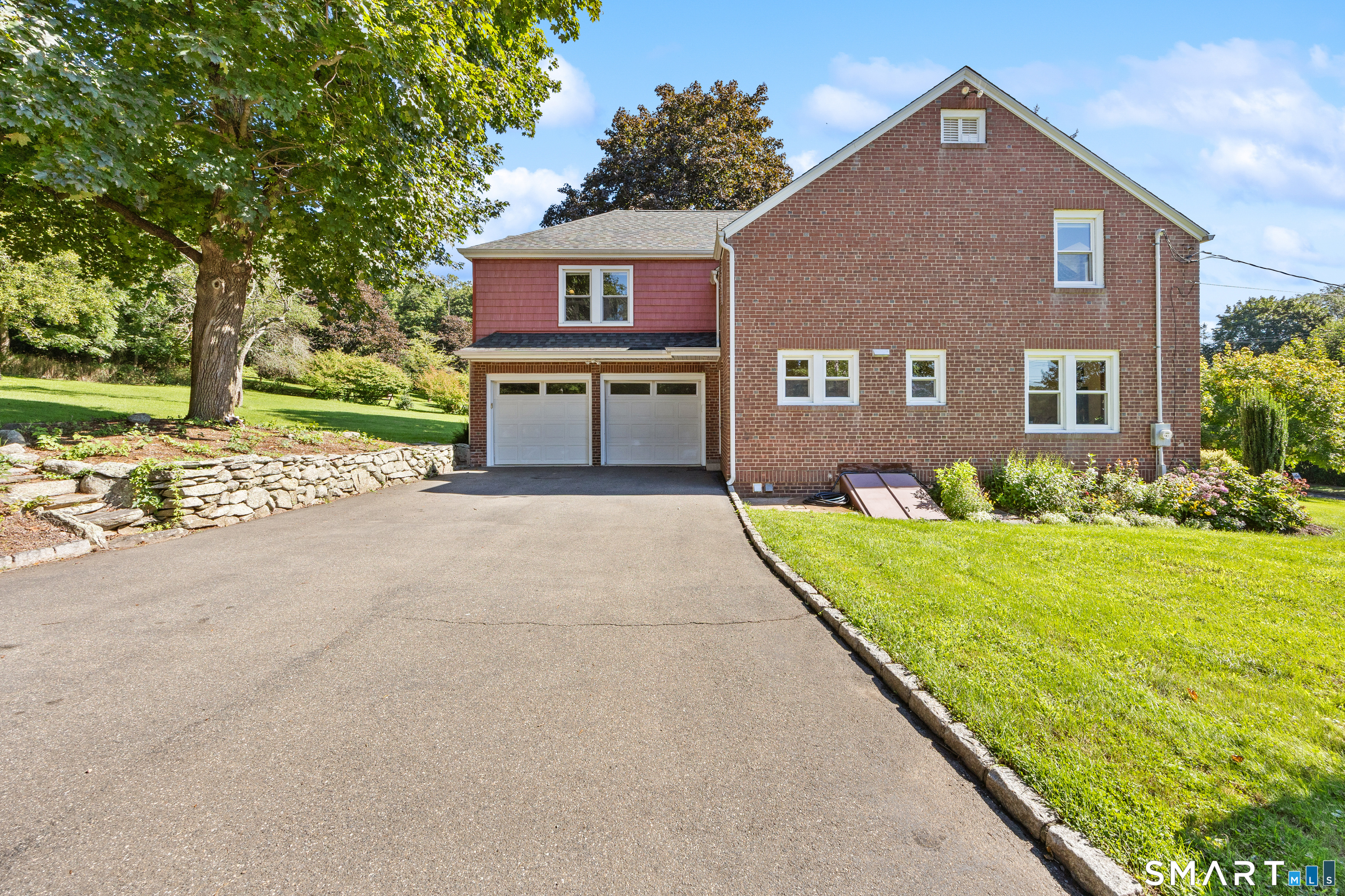 161 Upper State Street North Haven CT 06473