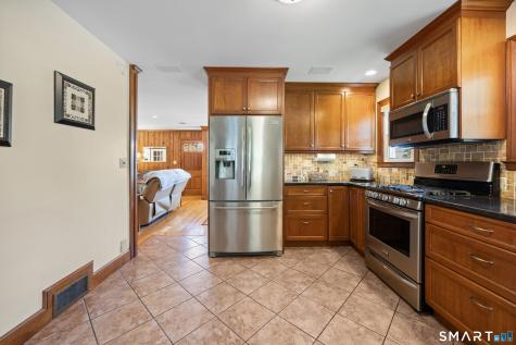 161 Upper State Street North Haven CT 06473