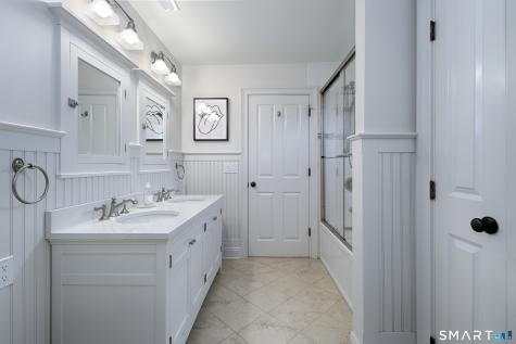 108 Colonial Drive Fairfield CT 06824