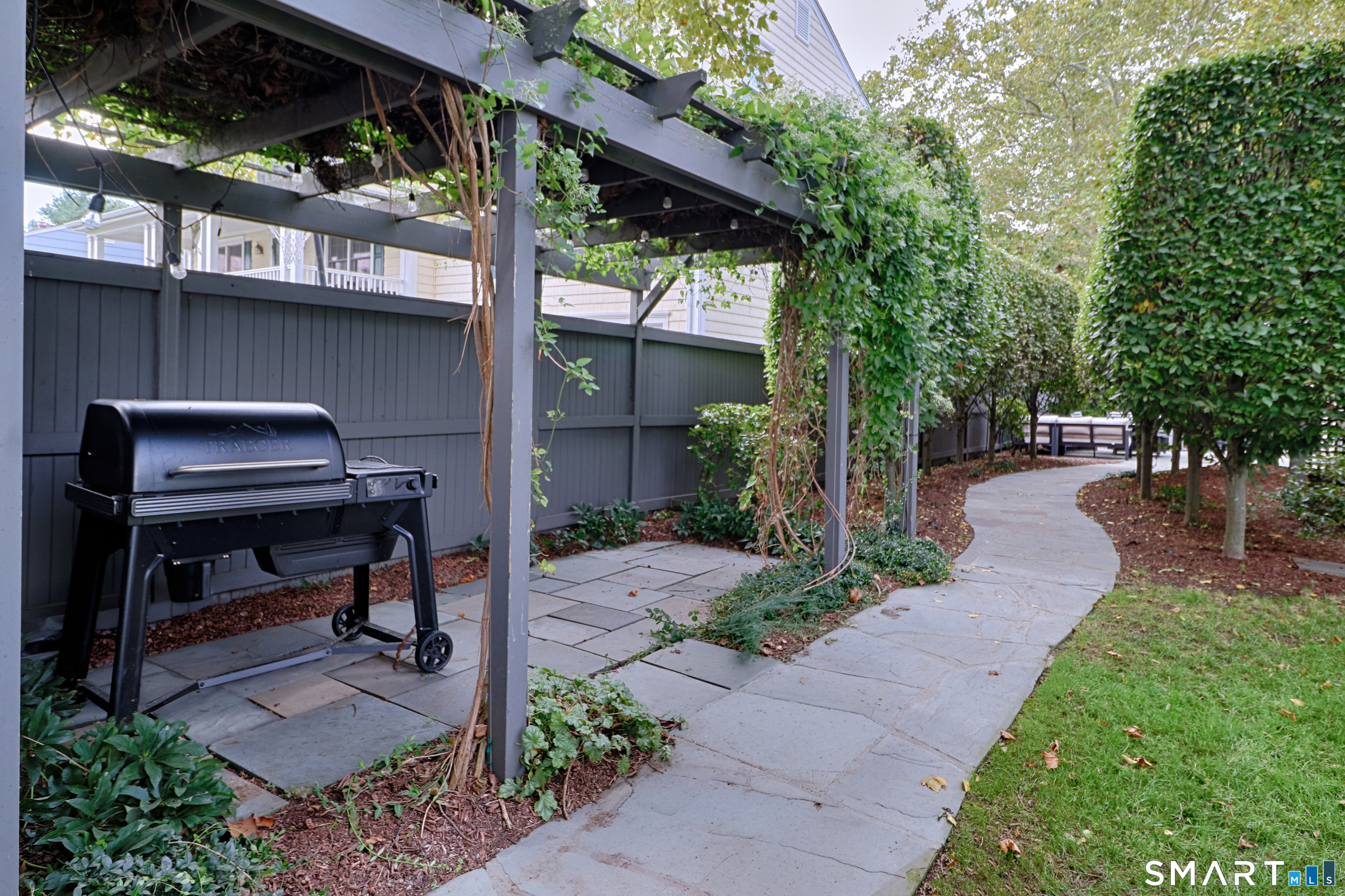 108 Colonial Drive Fairfield CT 06824