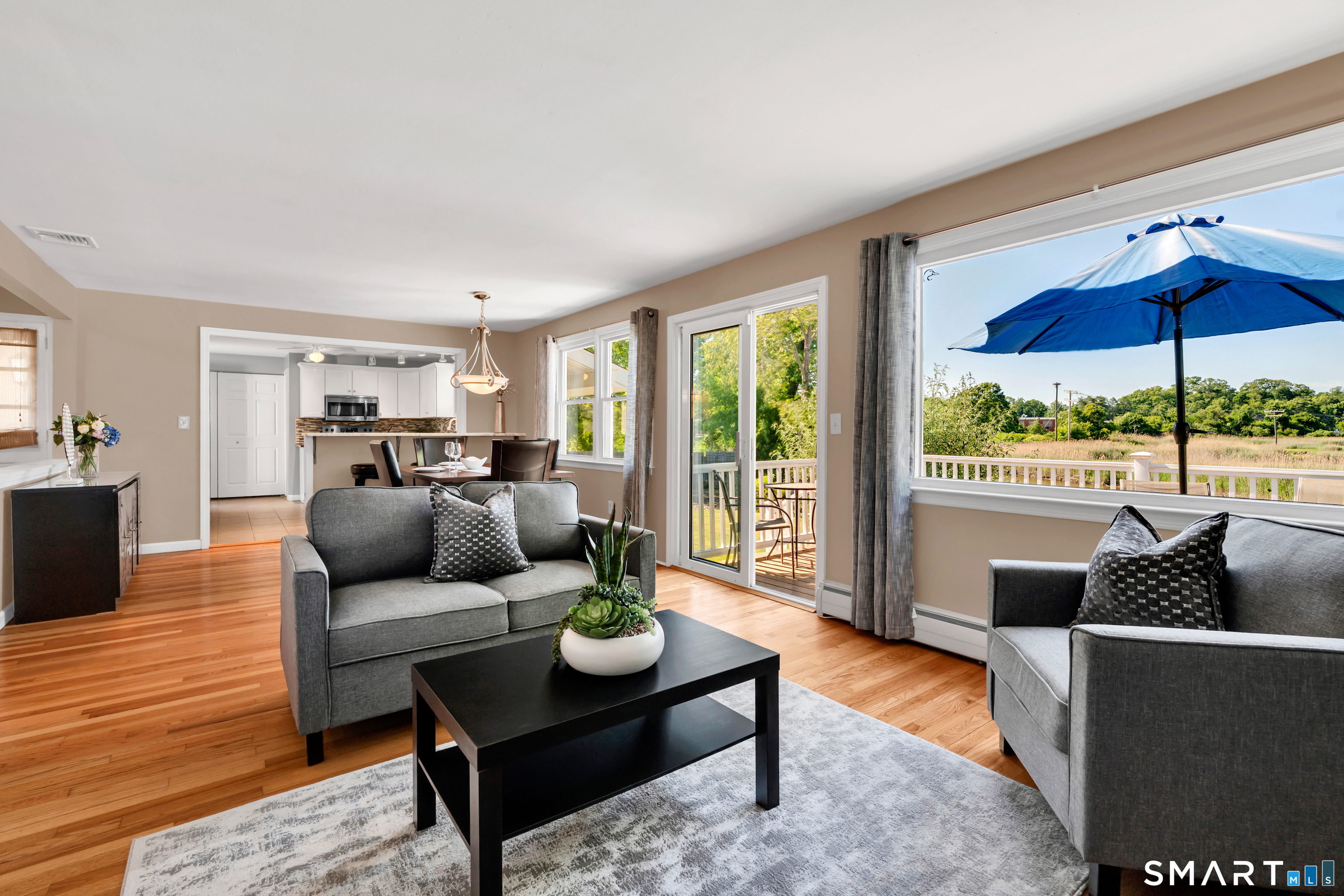 44 Riverside Drive Branford CT 06405