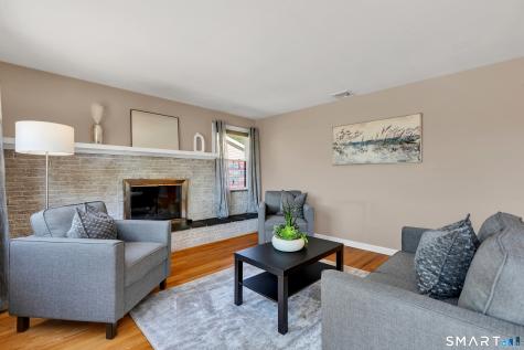 44 Riverside Drive Branford CT 06405