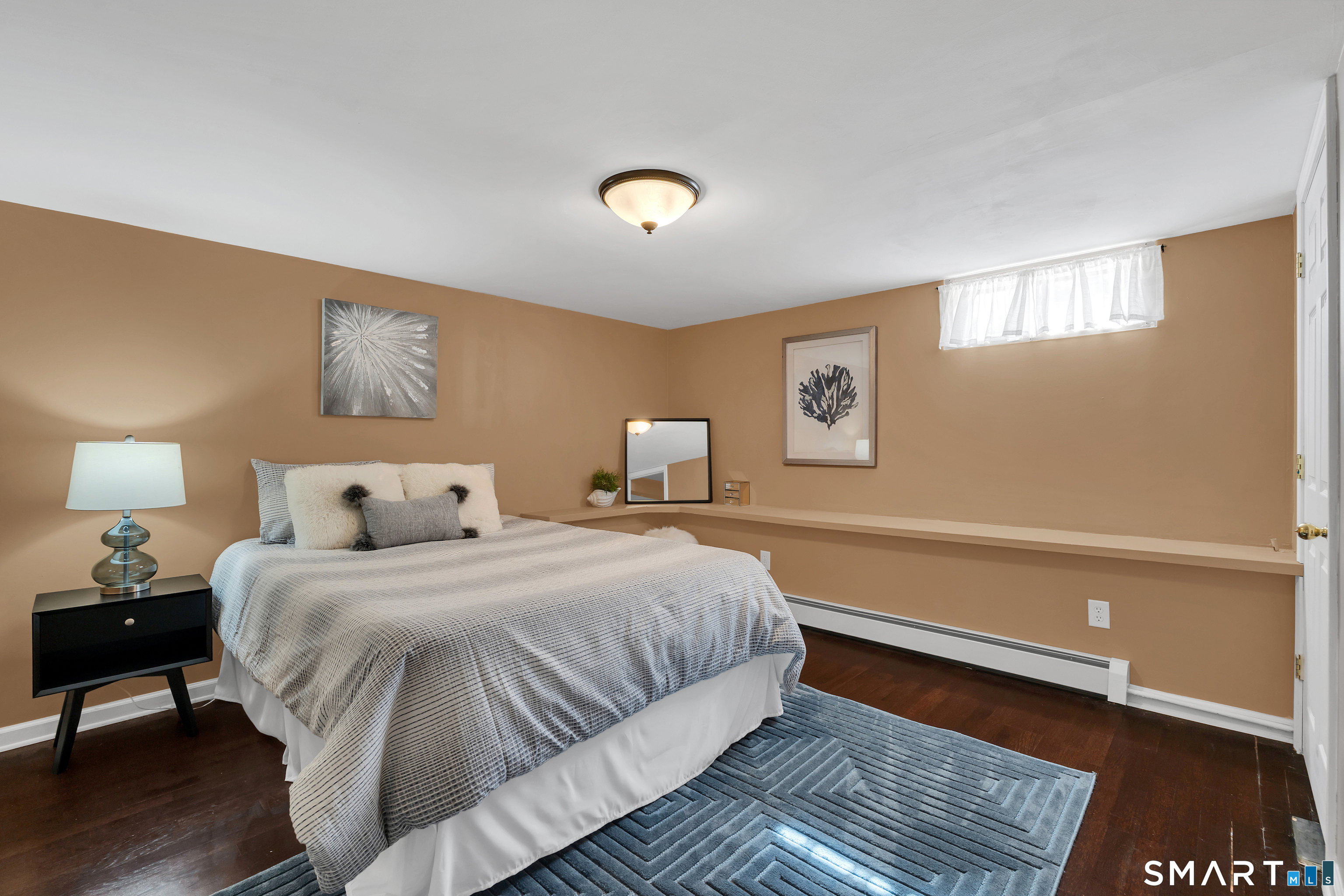 44 Riverside Drive Branford CT 06405