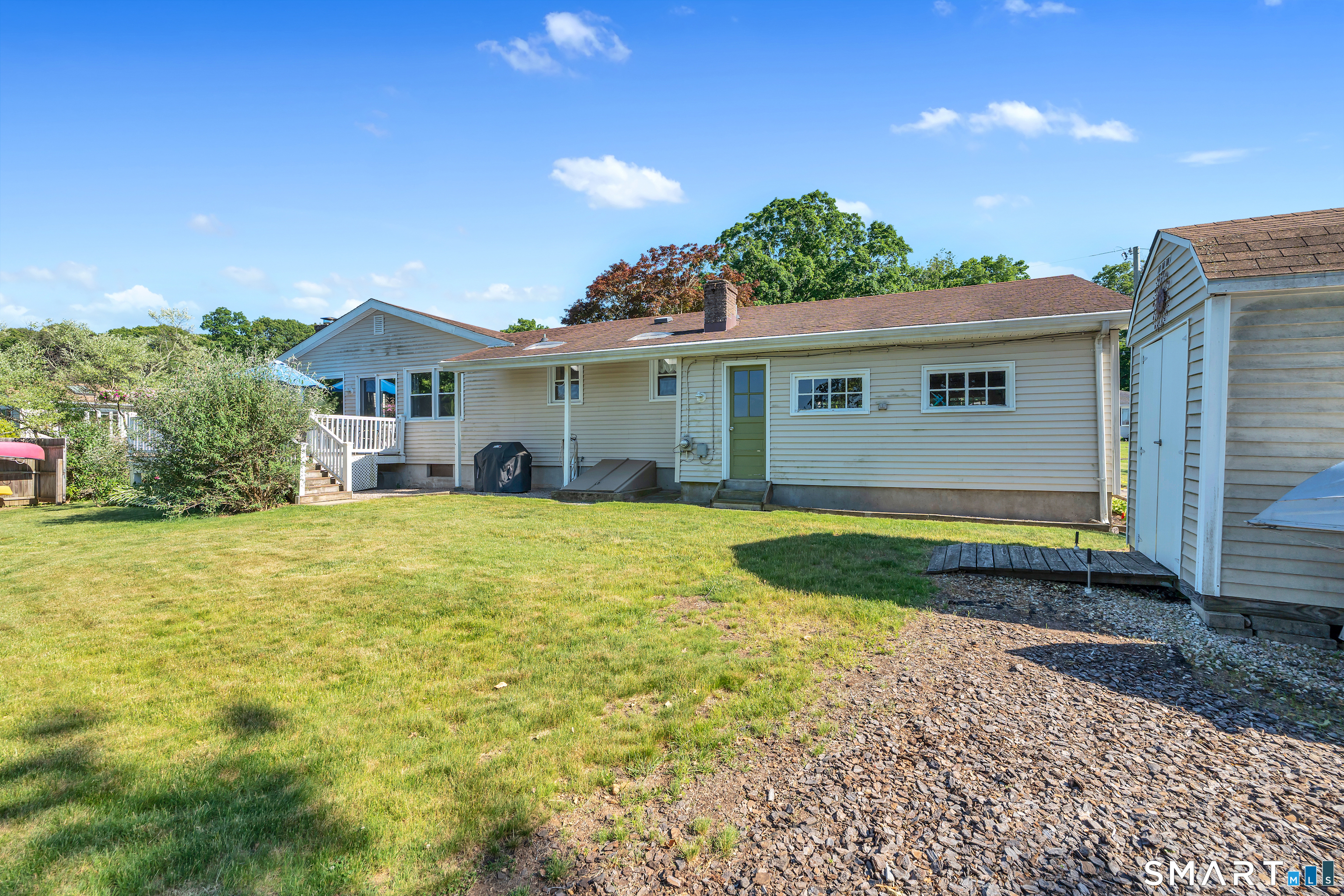 44 Riverside Drive Branford CT 06405