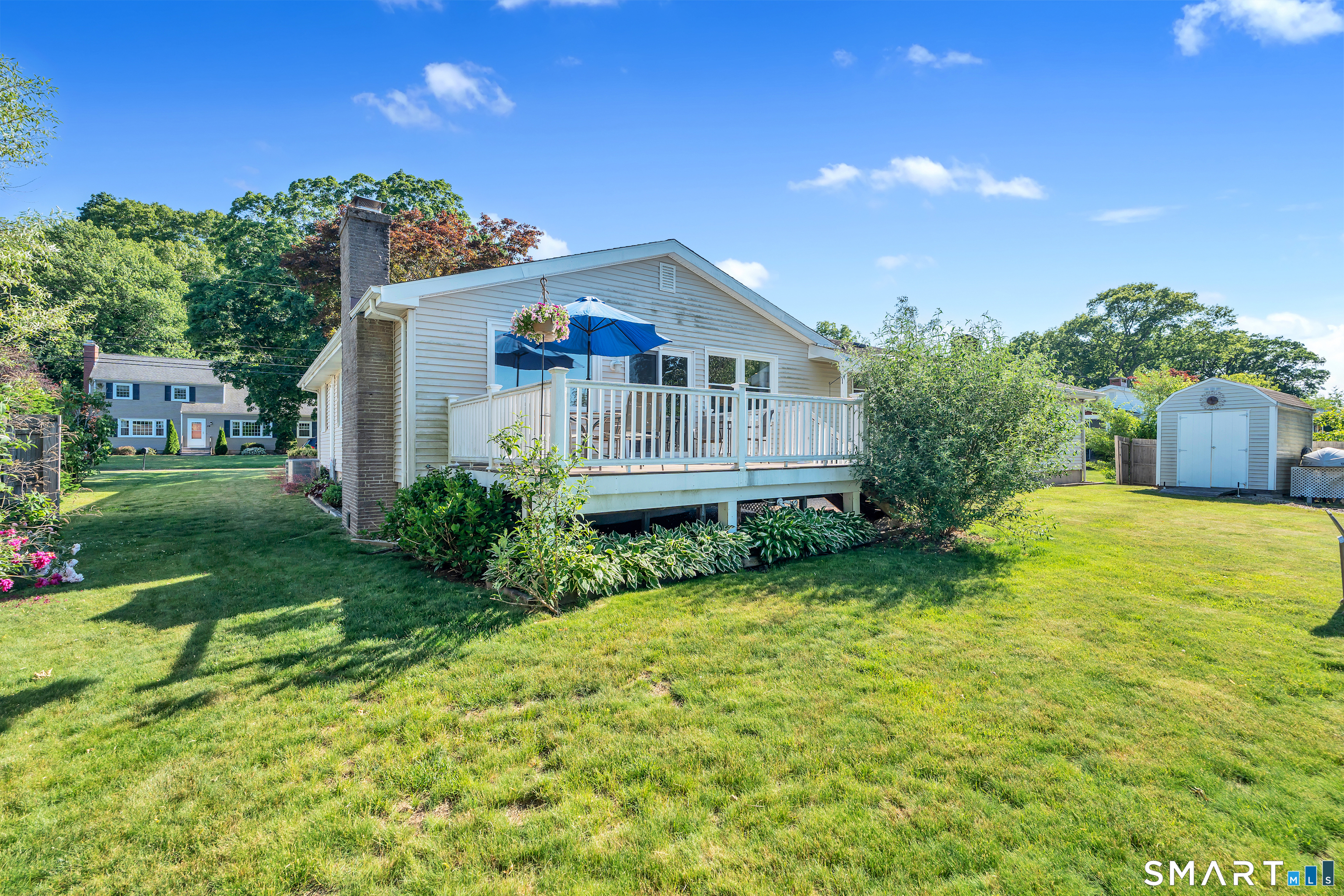 44 Riverside Drive Branford CT 06405